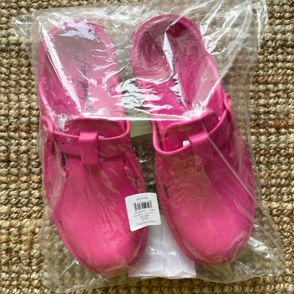 NEW Free People Karlie Buckle Clog - Picture 6 of 10